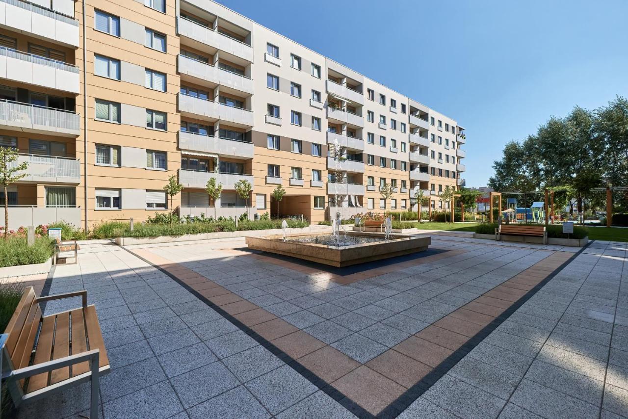 Exclusive Apartments Teczowa With Underground Parking By Noclegi Renters Wroclaw Ngoại thất bức ảnh