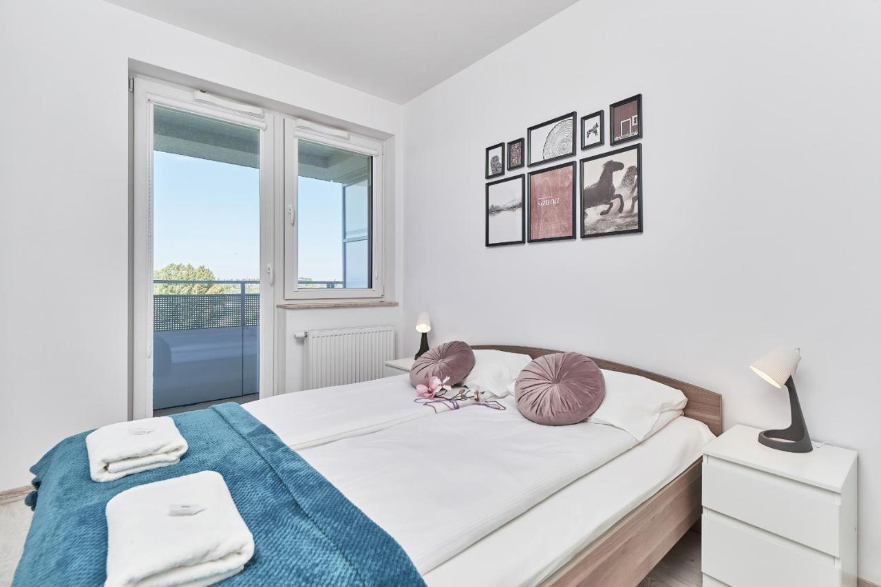 Exclusive Apartments Teczowa With Underground Parking By Noclegi Renters Wroclaw Ngoại thất bức ảnh