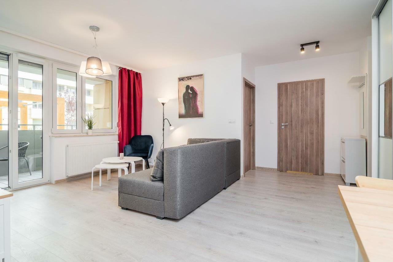Exclusive Apartments Teczowa With Underground Parking By Noclegi Renters Wroclaw Ngoại thất bức ảnh