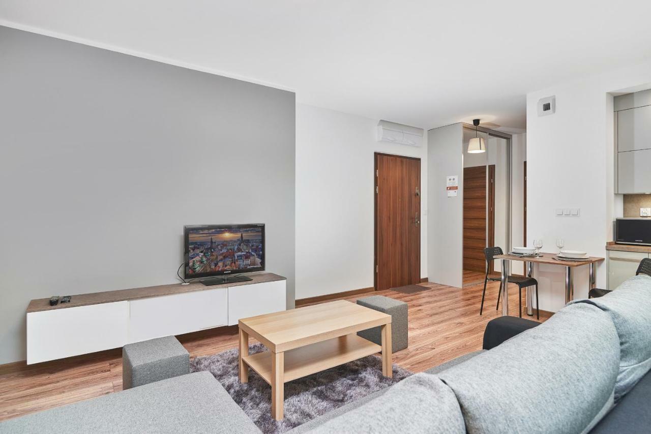 Exclusive Apartments Teczowa With Underground Parking By Noclegi Renters Wroclaw Ngoại thất bức ảnh