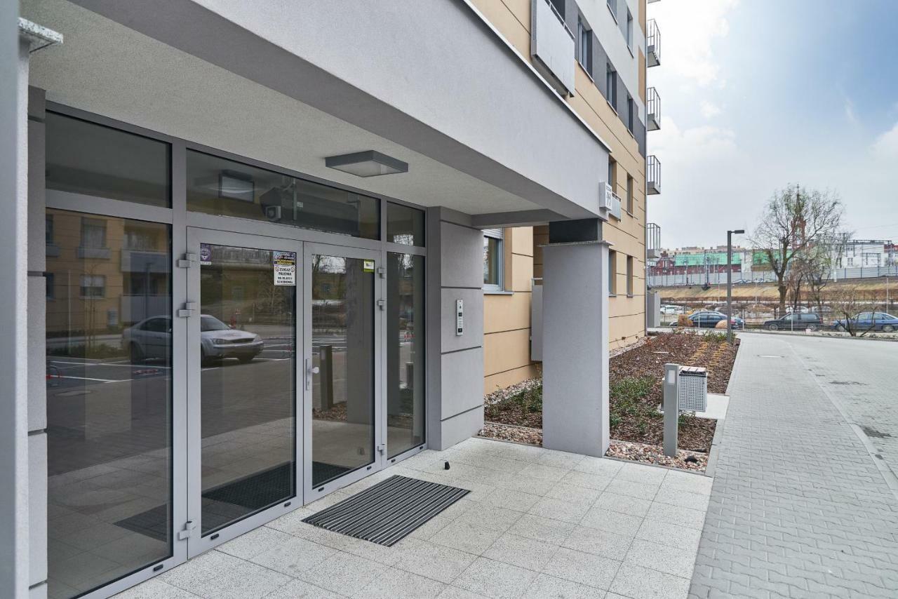 Exclusive Apartments Teczowa With Underground Parking By Noclegi Renters Wroclaw Ngoại thất bức ảnh